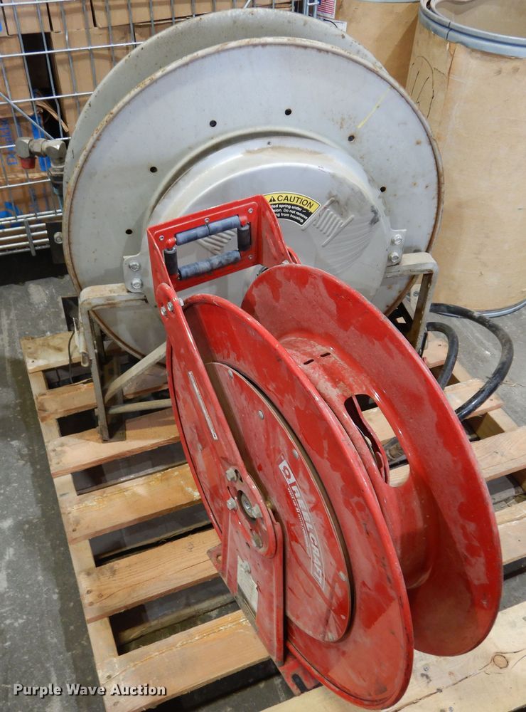 image for item DM5141 (2) hose reels