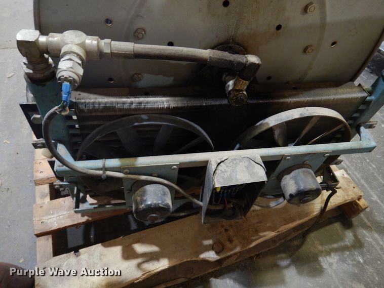 image for item DM5141 (2) hose reels