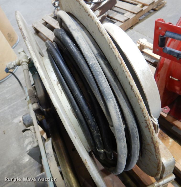 image for item DM5141 (2) hose reels