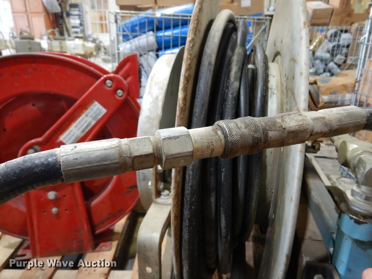 image for item DM5141 (2) hose reels