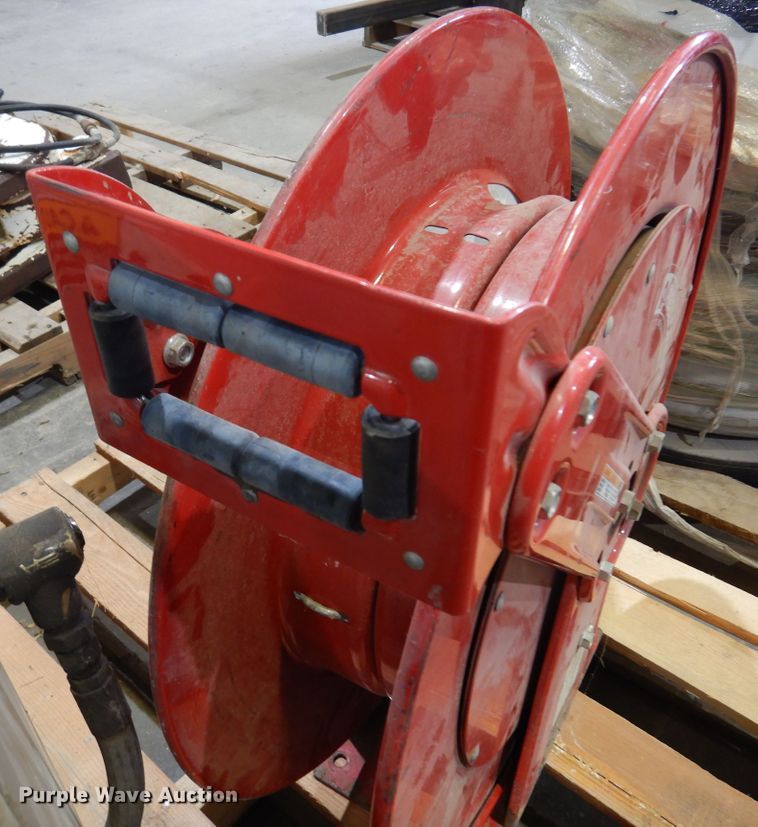 image for item DM5141 (2) hose reels