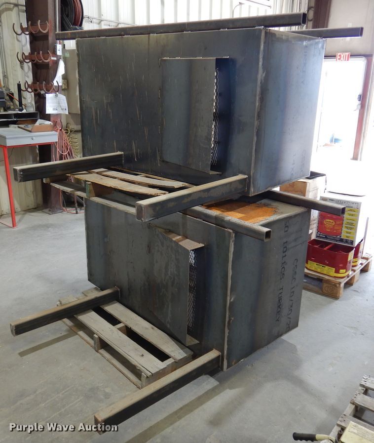 image for item DM5142 (2) Auxiliary power unit boxes