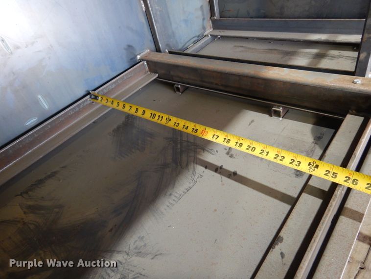 image for item DM5142 (2) Auxiliary power unit boxes