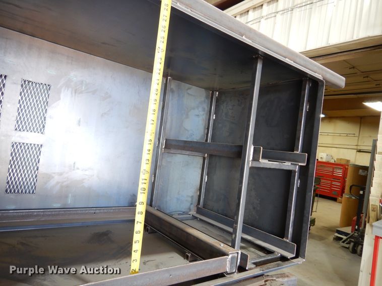 image for item DM5142 (2) Auxiliary power unit boxes