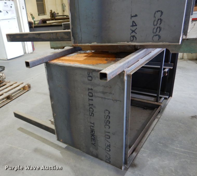 image for item DM5142 (2) Auxiliary power unit boxes