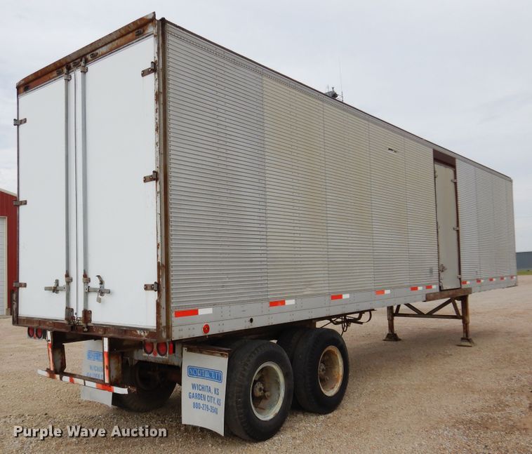 image for item DM5143 1972 Fruehauf  dry van trailer