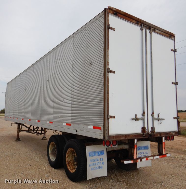 image for item DM5143 1972 Fruehauf  dry van trailer