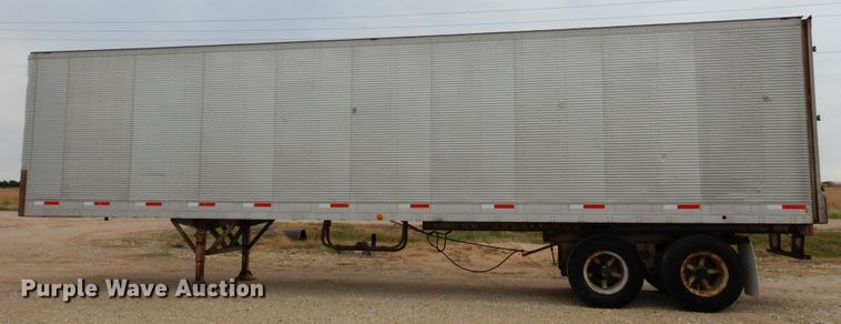 image for item DM5143 1972 Fruehauf  dry van trailer