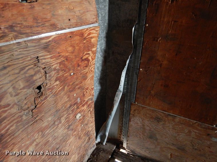 image for item DM5143 1972 Fruehauf  dry van trailer