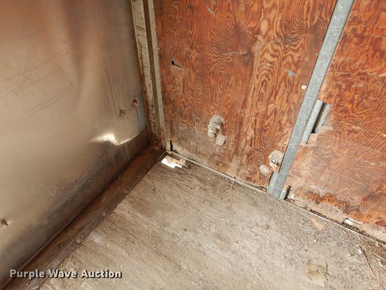 image for item DM5143 1972 Fruehauf  dry van trailer