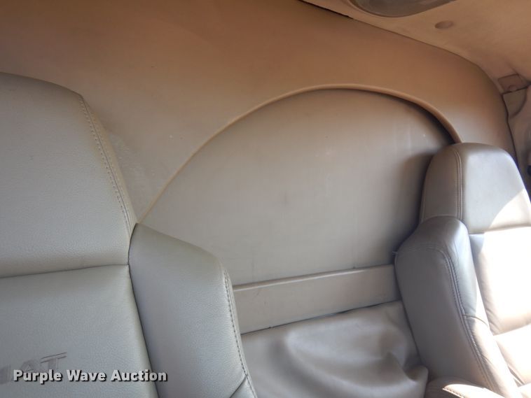 image for item DM5258 2005 Ford Excursion  limousine