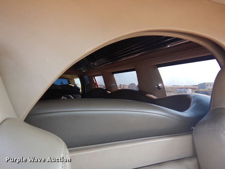 image for item DM5258 2005 Ford Excursion  limousine