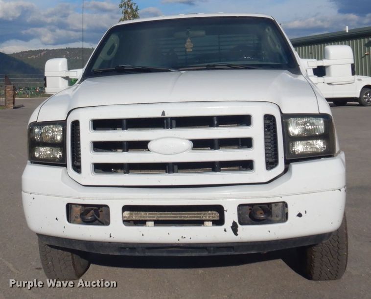 image for item DM5286 2007 Ford F250 Super Duty XL  Crew Cab pickup truck