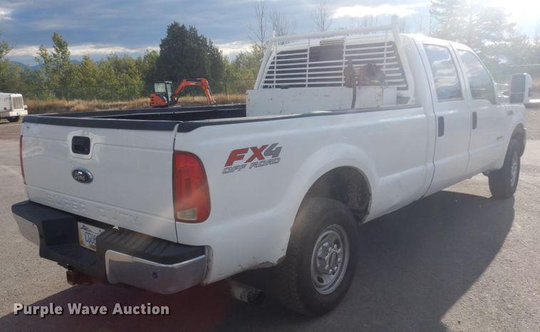 image for item DM5286 2007 Ford F250 Super Duty XL  Crew Cab pickup truck