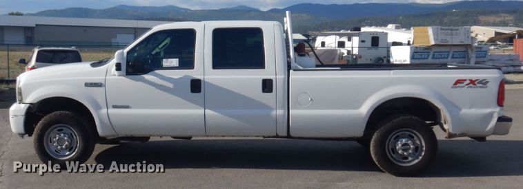 image for item DM5286 2007 Ford F250 Super Duty XL  Crew Cab pickup truck