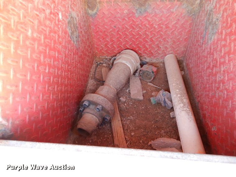 image for item DM6468 1994 Am General M35A3  flatbed truck