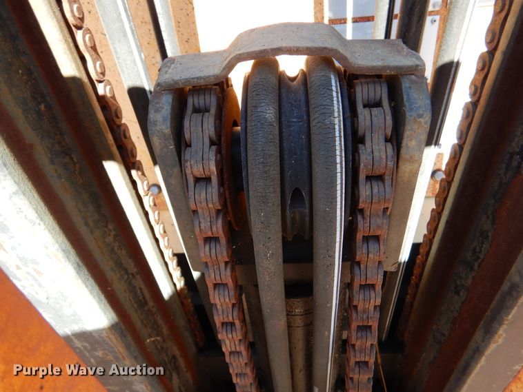 image for item DM6470 1990 Yale ERC025A  forklift