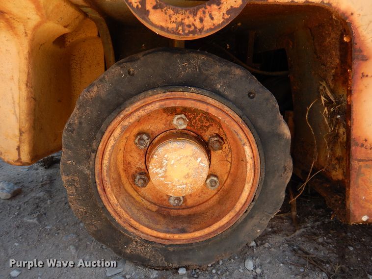 image for item DM6470 1990 Yale ERC025A  forklift