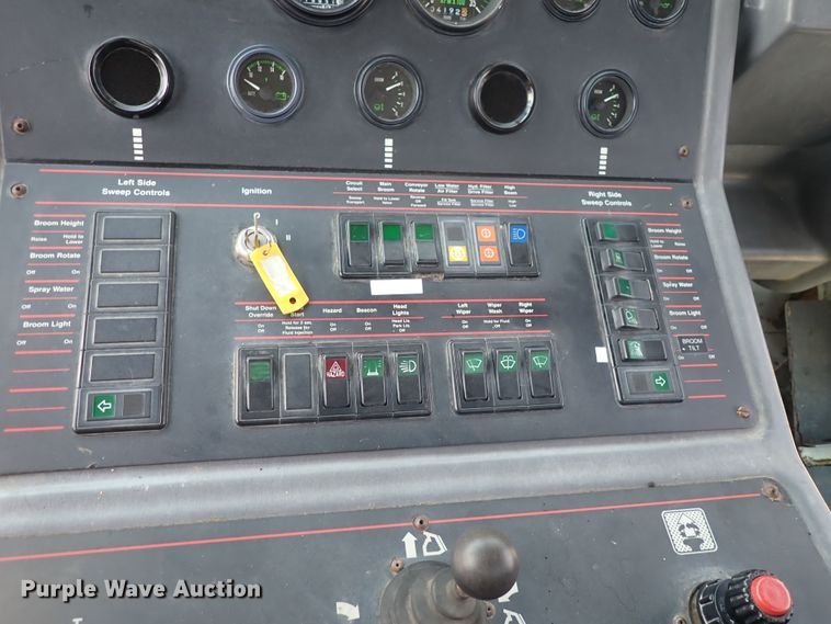 image for item DN2057 Elgin Pelican Series P  street sweeper