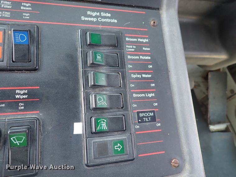 image for item DN2057 Elgin Pelican Series P  street sweeper