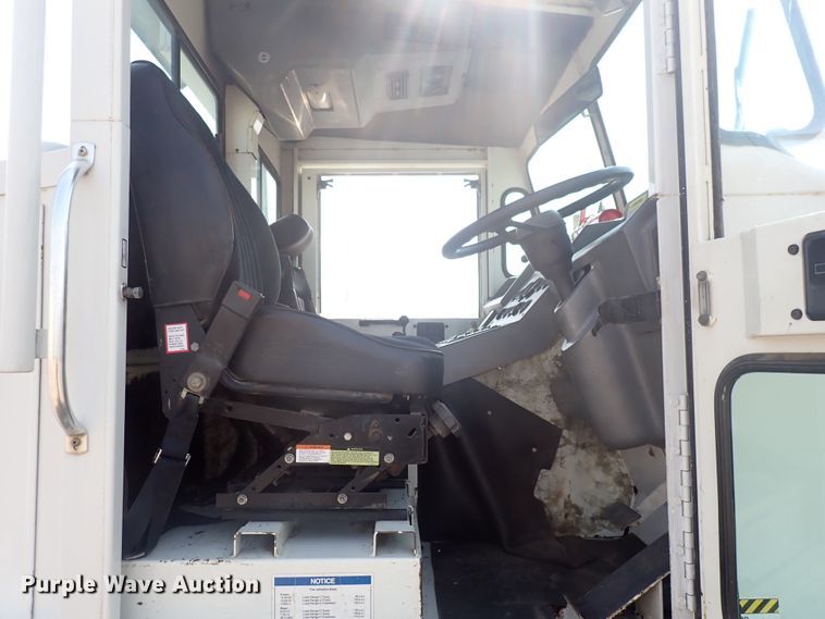 image for item DN2057 Elgin Pelican Series P  street sweeper