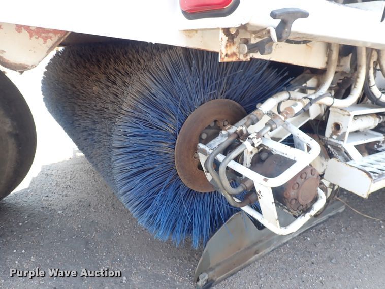 image for item DN2057 Elgin Pelican Series P  street sweeper