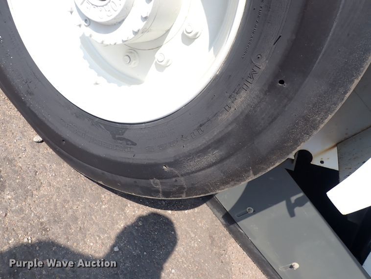 image for item DN2057 Elgin Pelican Series P  street sweeper