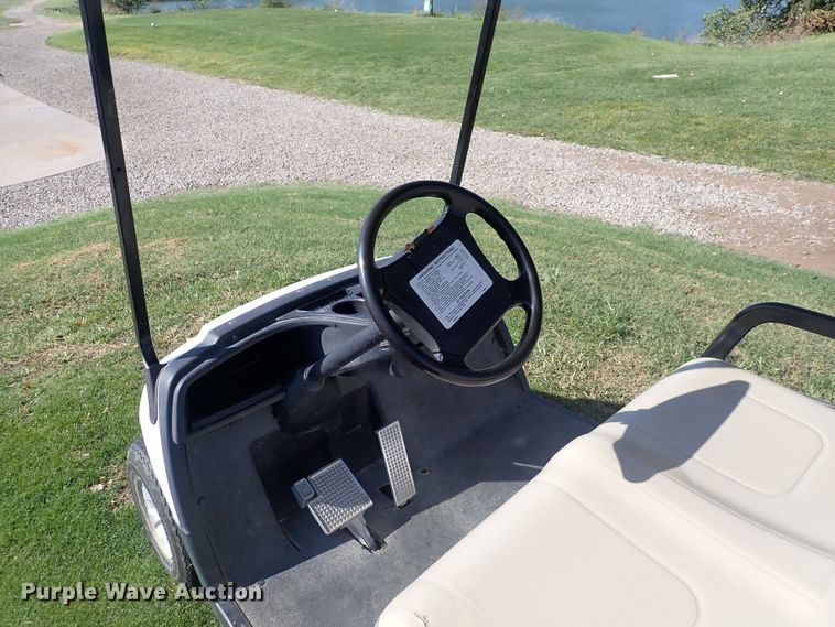 image for item DN2065 2009 Yamaha  golf cart