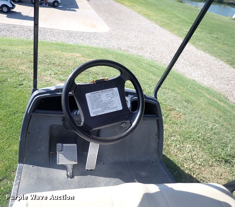 image for item DN2065 2009 Yamaha  golf cart