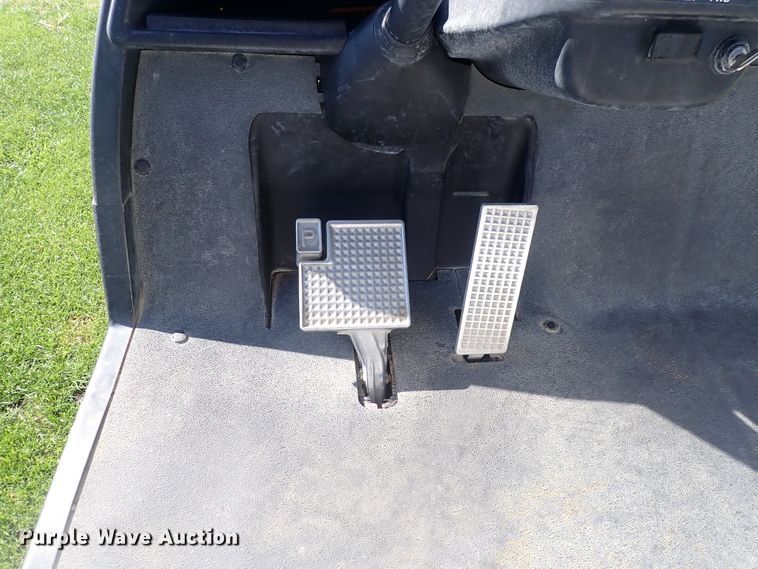 image for item DN2065 2009 Yamaha  golf cart