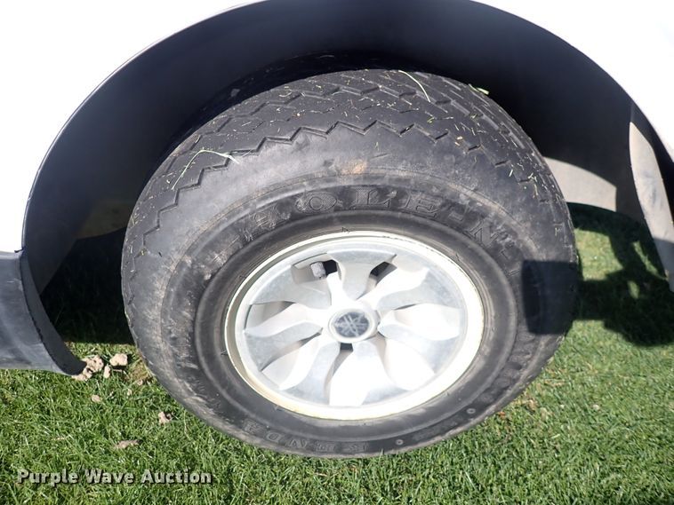 image for item DN2065 2009 Yamaha  golf cart