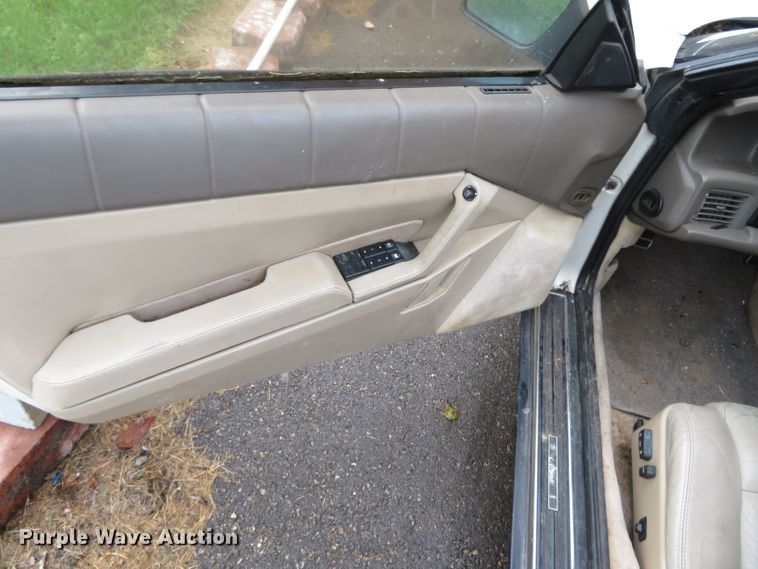 image for item DN5982 1993 Cadillac Allante