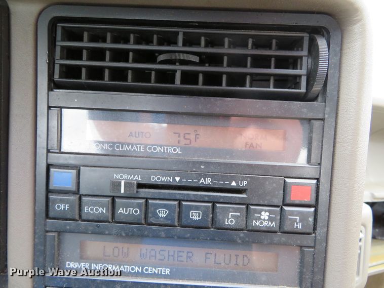 image for item DN5982 1993 Cadillac Allante