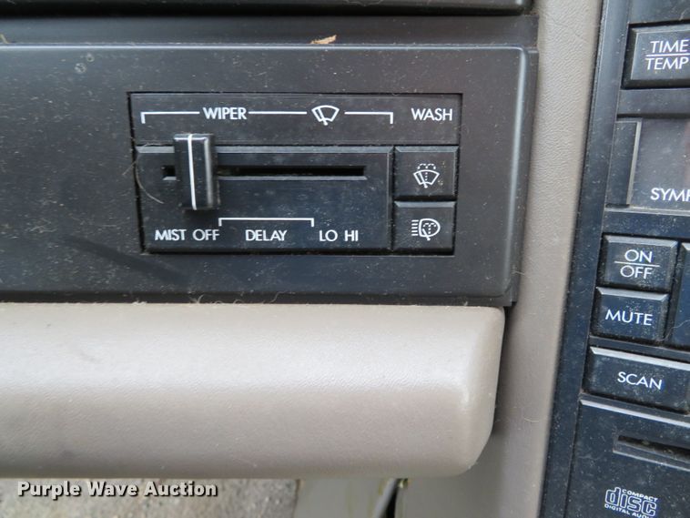 image for item DN5982 1993 Cadillac Allante