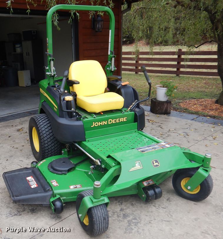 image for item DY9691 John Deere 997  ZTR lawn mower