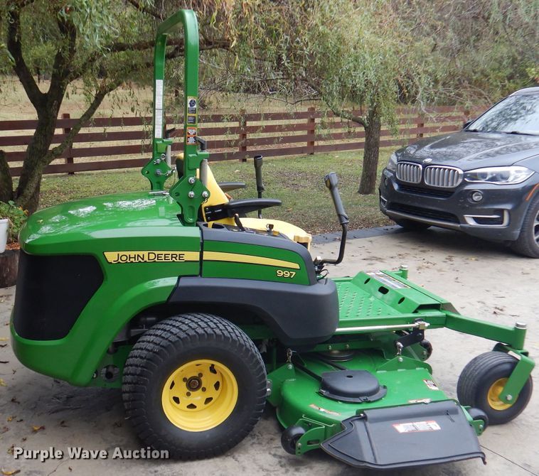 image for item DY9691 John Deere 997  ZTR lawn mower