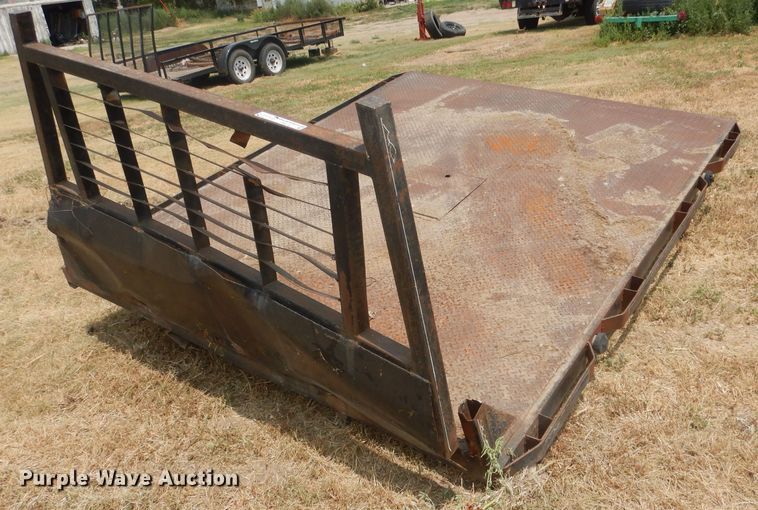 image for item FI9142 Flatbed