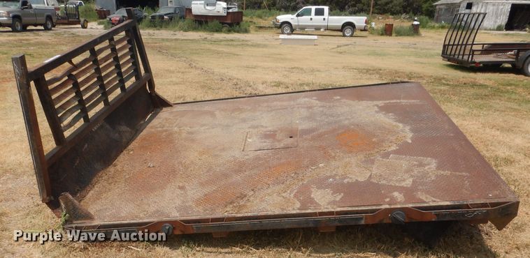 image for item FI9142 Flatbed