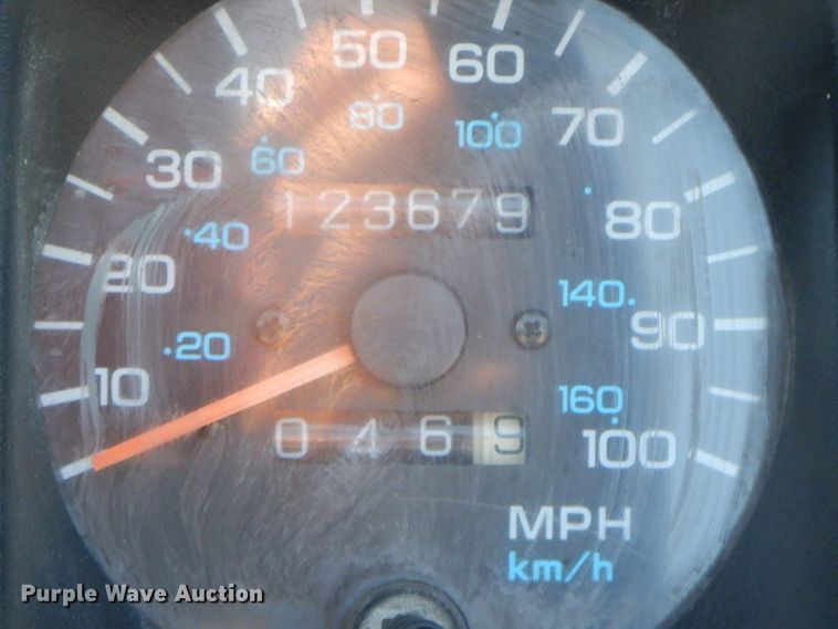 image for item HP9671 1995 Jeep Wrangler  SUV