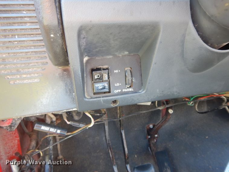 image for item HP9671 1995 Jeep Wrangler  SUV