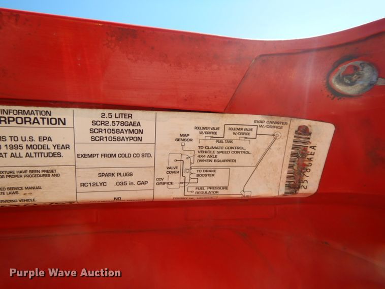 image for item HP9671 1995 Jeep Wrangler  SUV