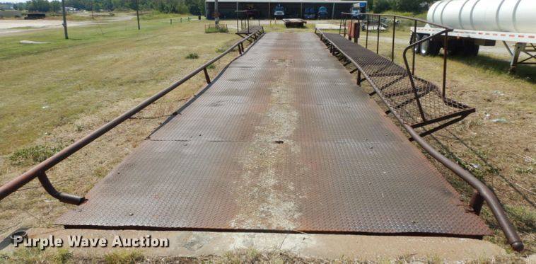 image for item HP9674 Thuman 60PT70X10RX-S  truck scale