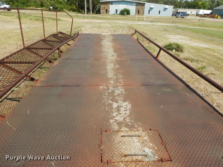 image for item HP9674 Thuman 60PT70X10RX-S  truck scale