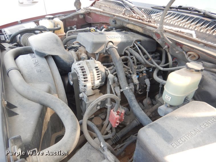 image for item HU9281 2000 Chevrolet Suburban 1500  SUV