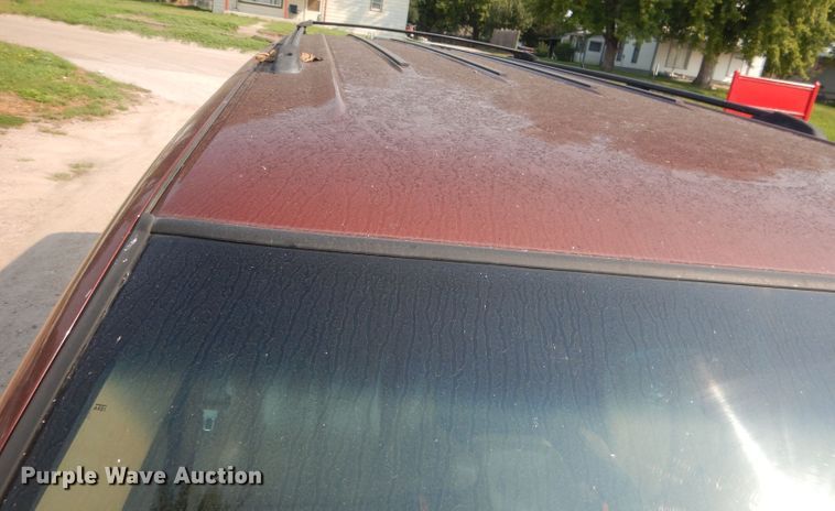 image for item HU9281 2000 Chevrolet Suburban 1500  SUV