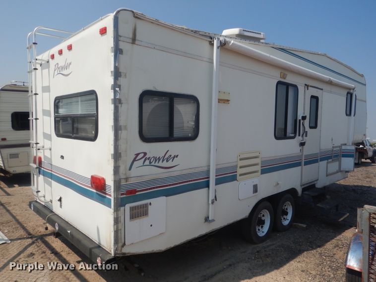 image for item HU9285 1997 Fleetwood Prowler  camper