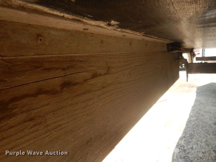 image for item HU9285 1997 Fleetwood Prowler  camper