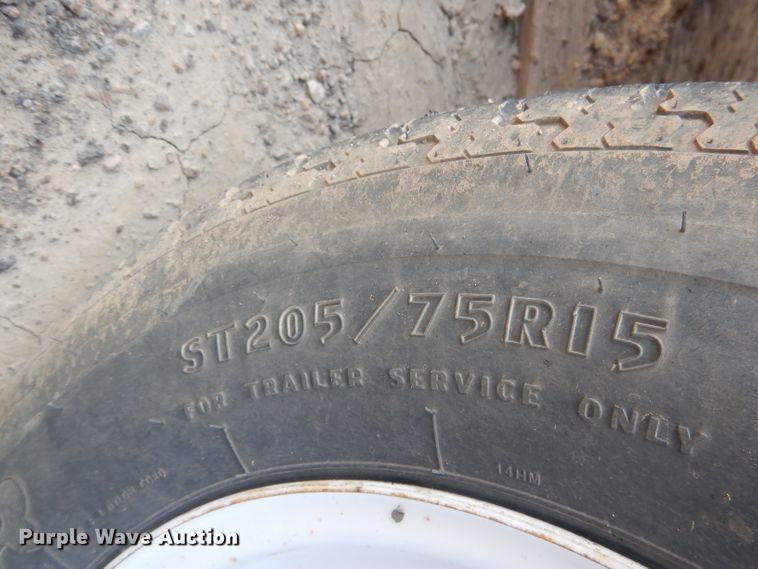 image for item HU9285 1997 Fleetwood Prowler  camper