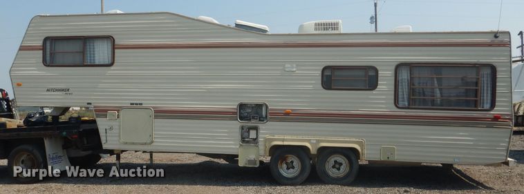 image for item HU9286 1986 Nuwa Hitchhiker  camper