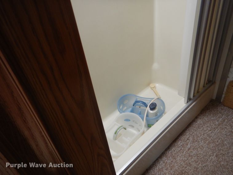 image for item HU9286 1986 Nuwa Hitchhiker  camper